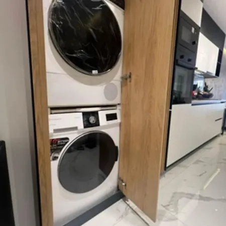 Thess * Θεσσαλονίκη